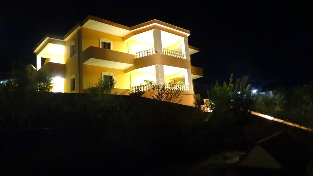 Villa Lions Ksamil Room photo