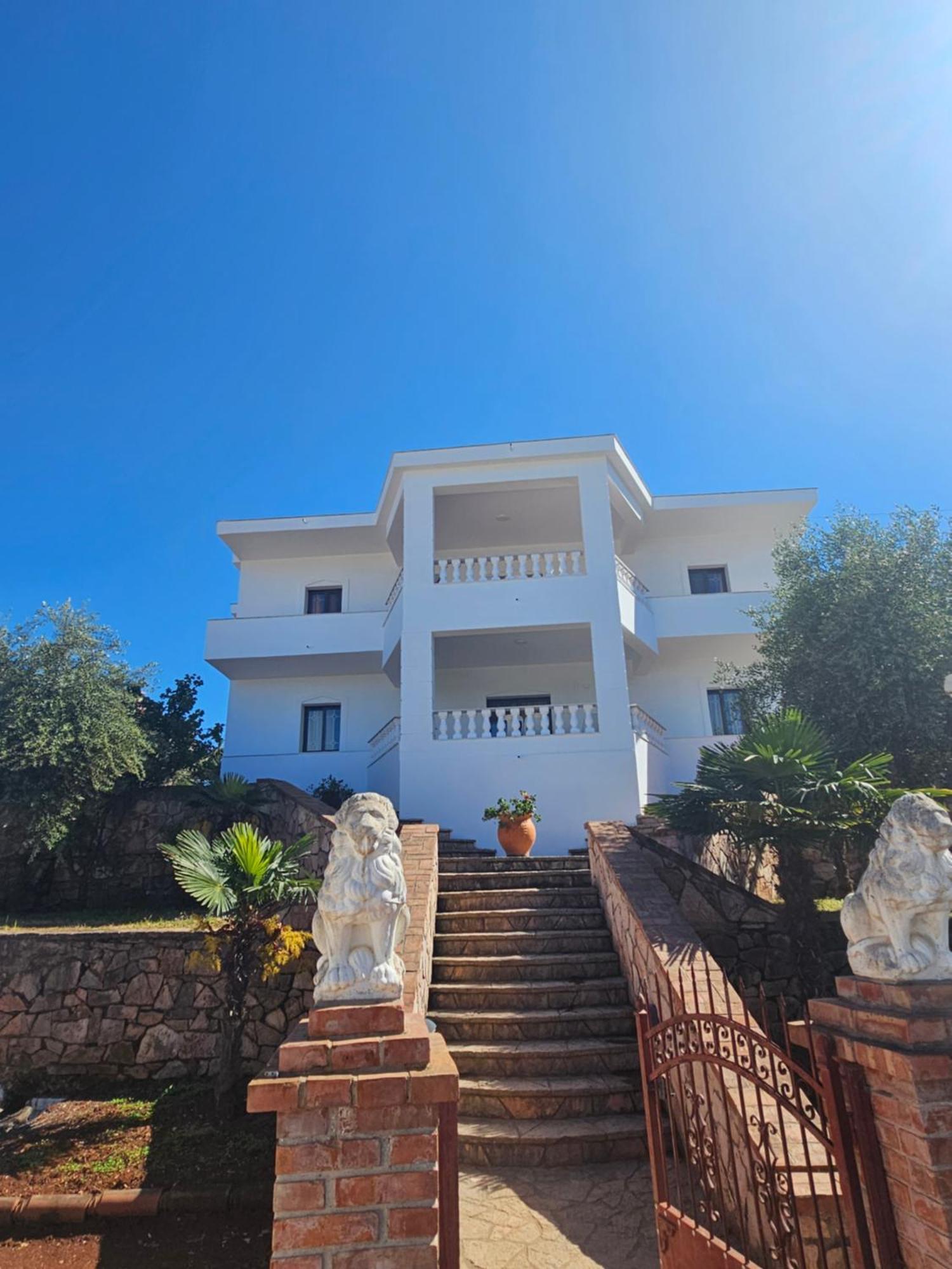 Villa Lions Ksamil Exterior photo